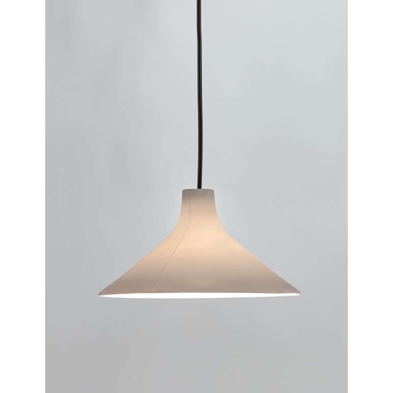 Suspension shade M