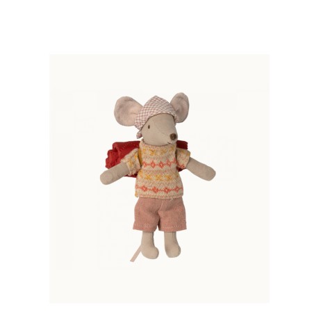 Hiker mouse big sister