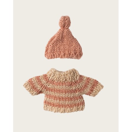 Vetement pull & bonnet tricotés grande s